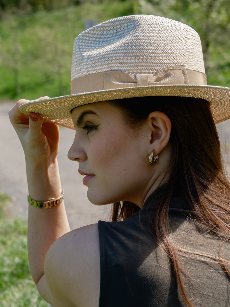 Fedora Elara